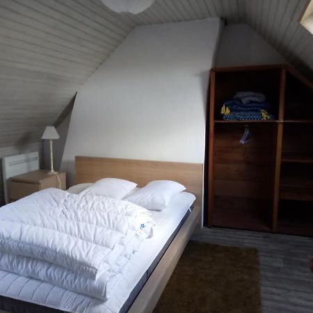 Petite Maison Dans Les Monts D'Arree Ty Coz Commana Εξωτερικό φωτογραφία