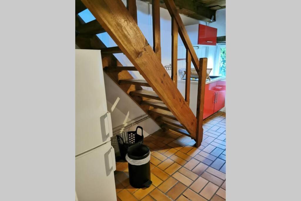 Petite Maison Dans Les Monts D'Arree Ty Coz Commana Εξωτερικό φωτογραφία